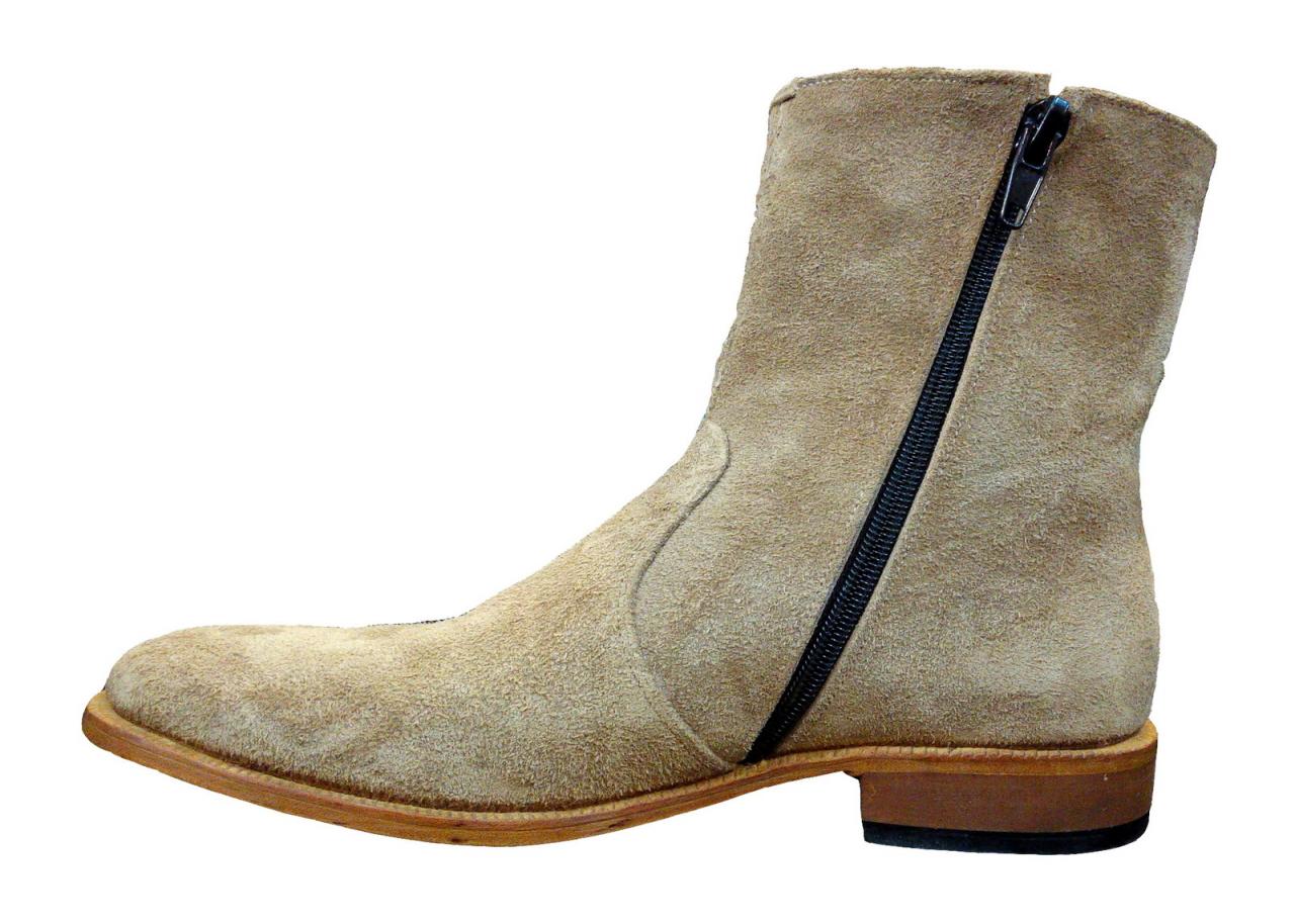 warmest boot for women