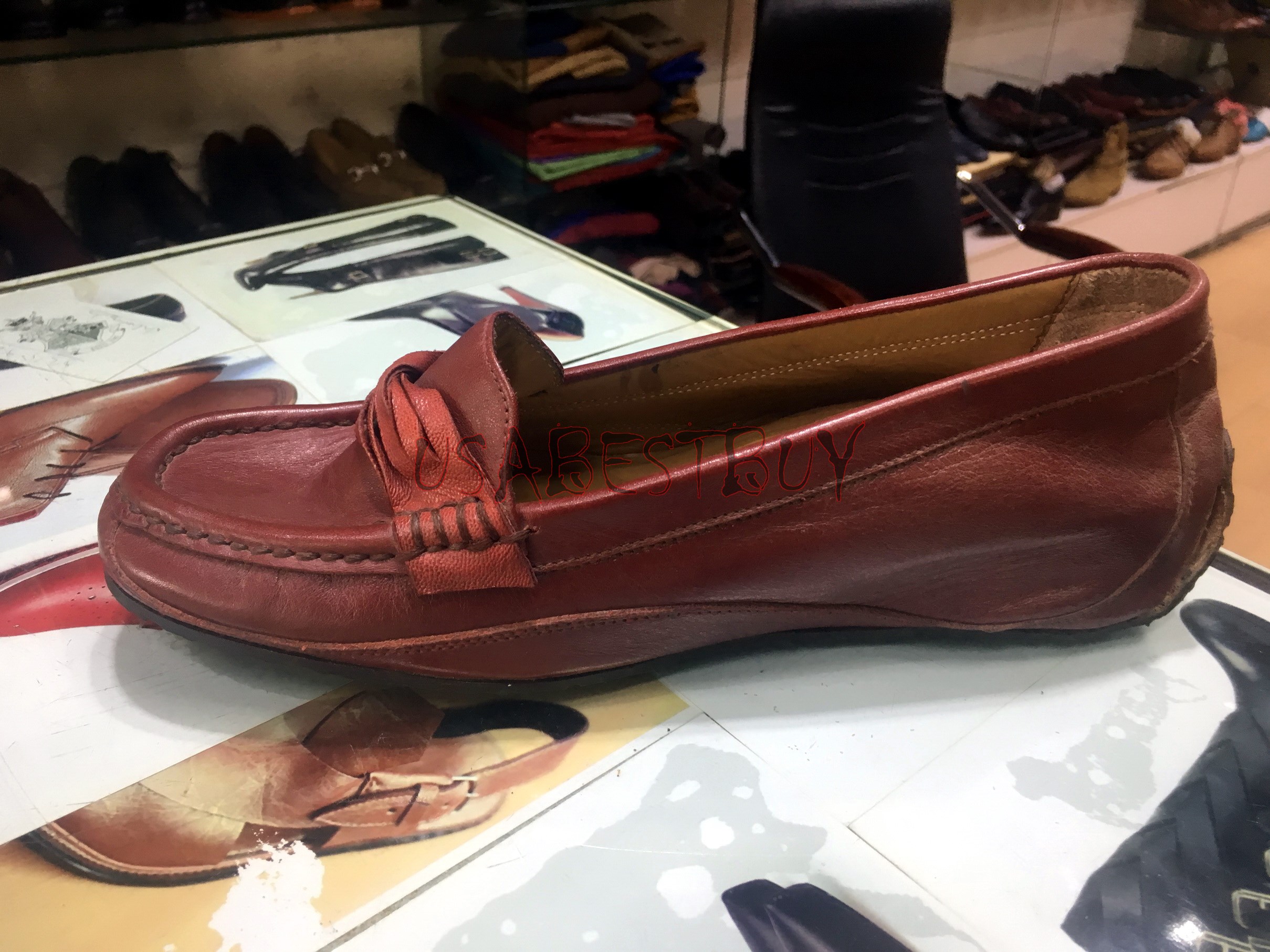 simple leather shoes